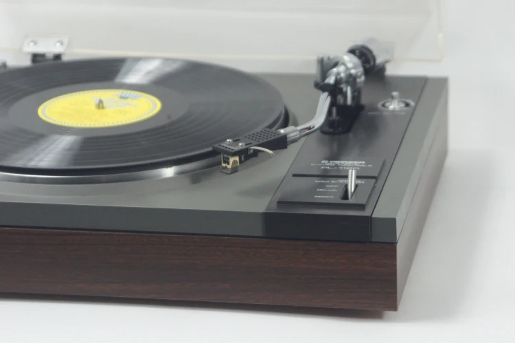 GRAMOFON PIONEER PL-112D