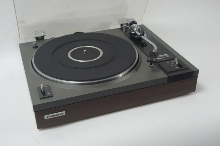 GRAMOFON PIONEER PL-112D