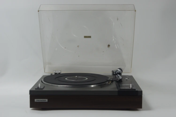 GRAMOFON PIONEER PL-112D