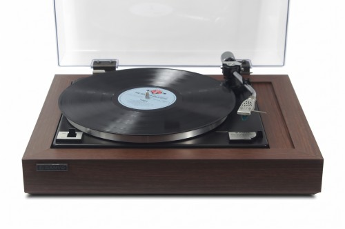 GRAMOFON SANYO TP 525