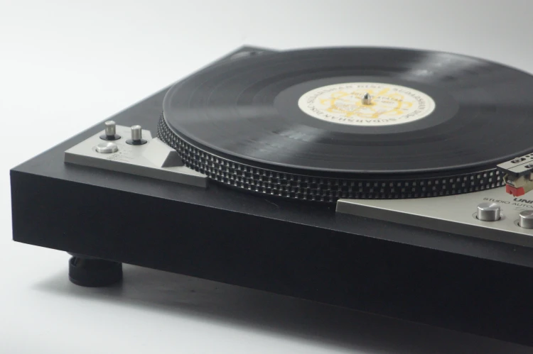 UNIVERSUM STUDIO AUTOMATIK SYSTEM 6000