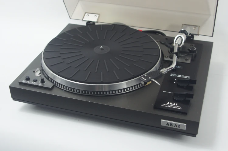 AKAI AP-306C