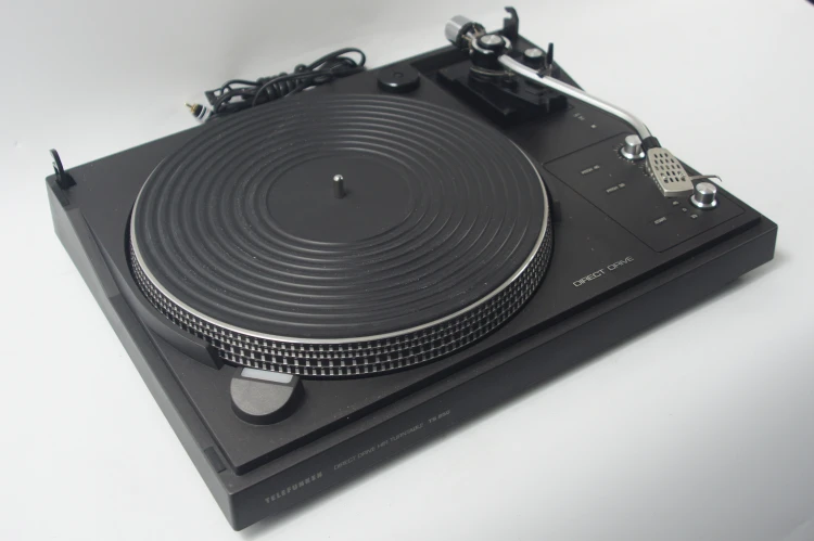 TELEFUNKEN TS 850